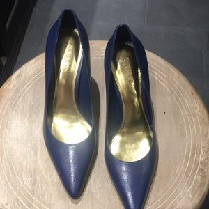 Navy Pump